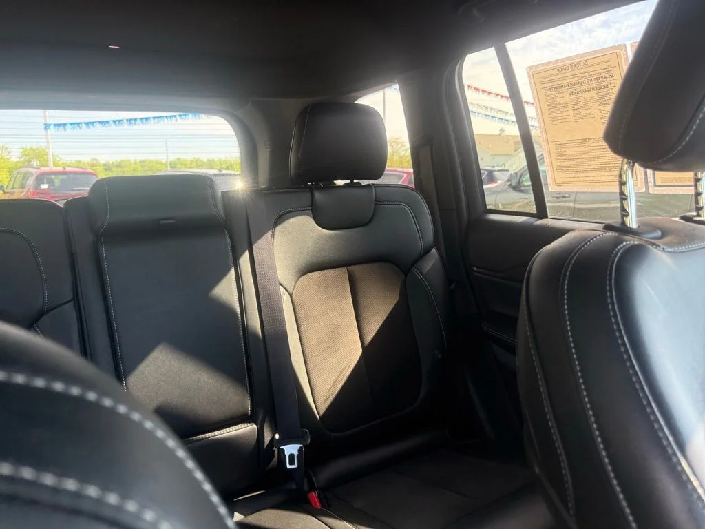 Used 2024 Silver Jeep Altitude X image 54