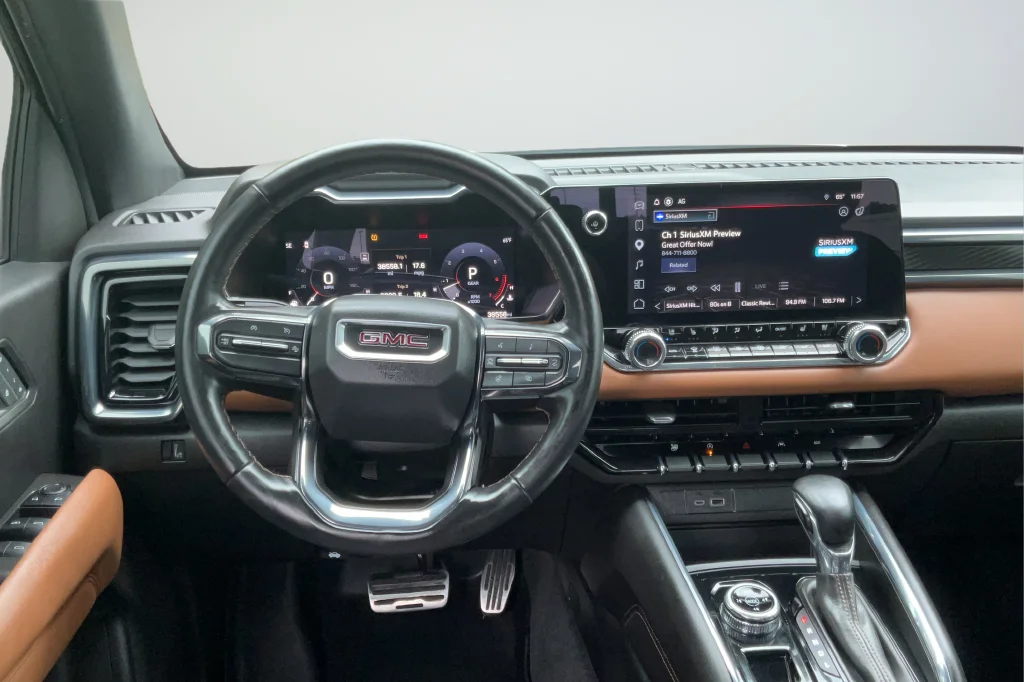 Used 2024 White GMC AT4 image 12