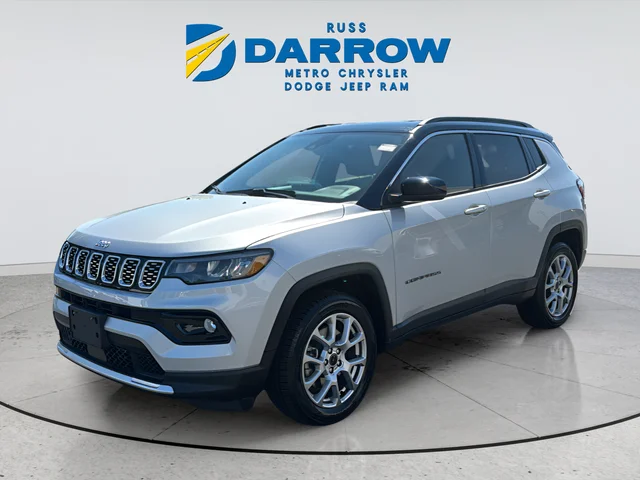 Used 2025 Silver Jeep Limited image 1