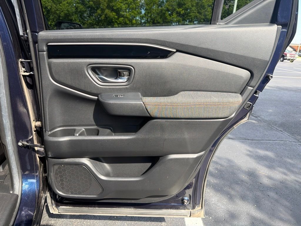 2025 Honda Pilot Sport - Photo 22