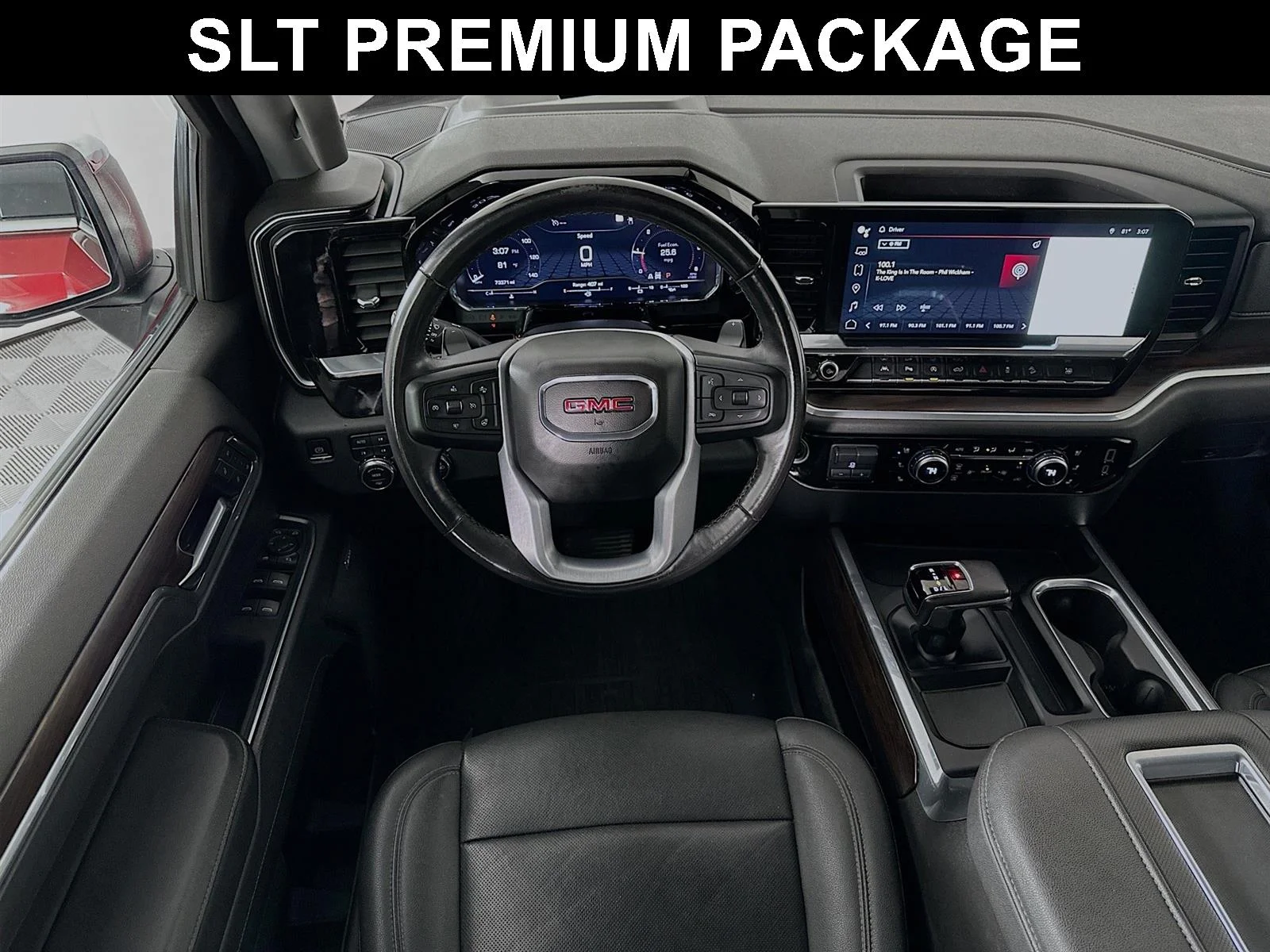 Used 2022 GMC Sierra 1500 SLT with VIN 3GTUUDET9NG615536 for sale in Winona, Minnesota