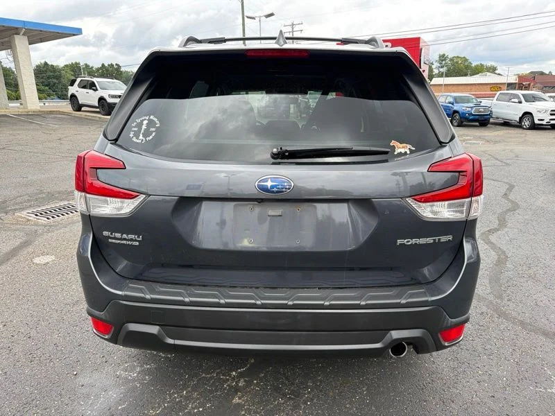 Used 2021 Gray Subaru Limited image 6