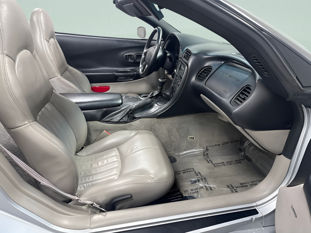 Used 2000 Sebring Silver Metallic Chevrolet Base image 23