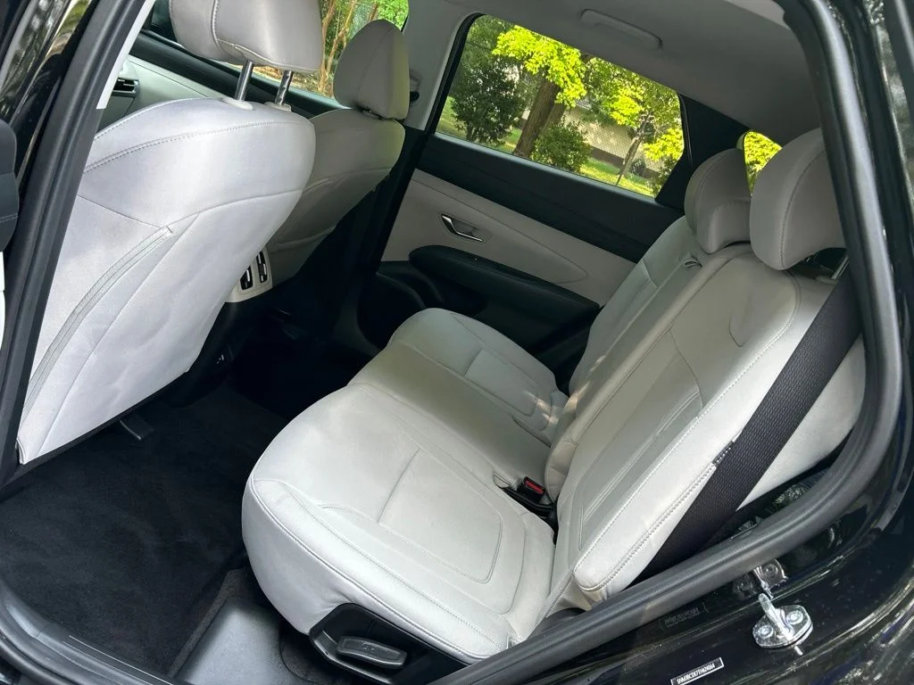 Used 2026 Black Hyundai SEL image 28