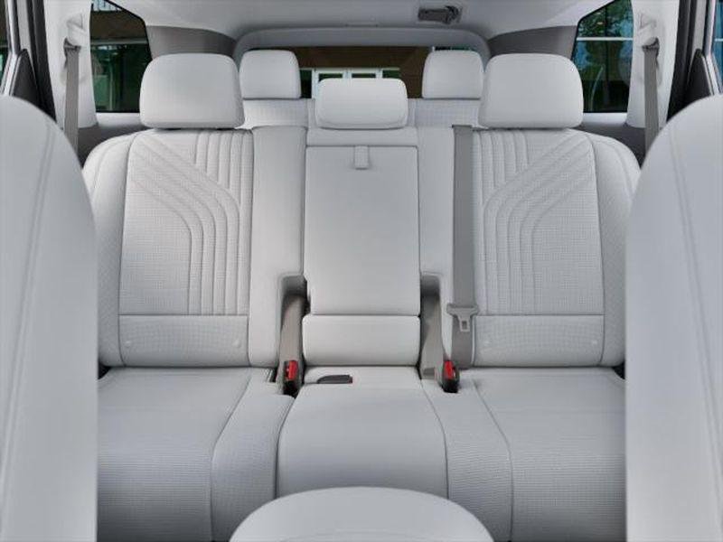 New 2026 Creamy White Pearl Hyundai SEL 8P image 12