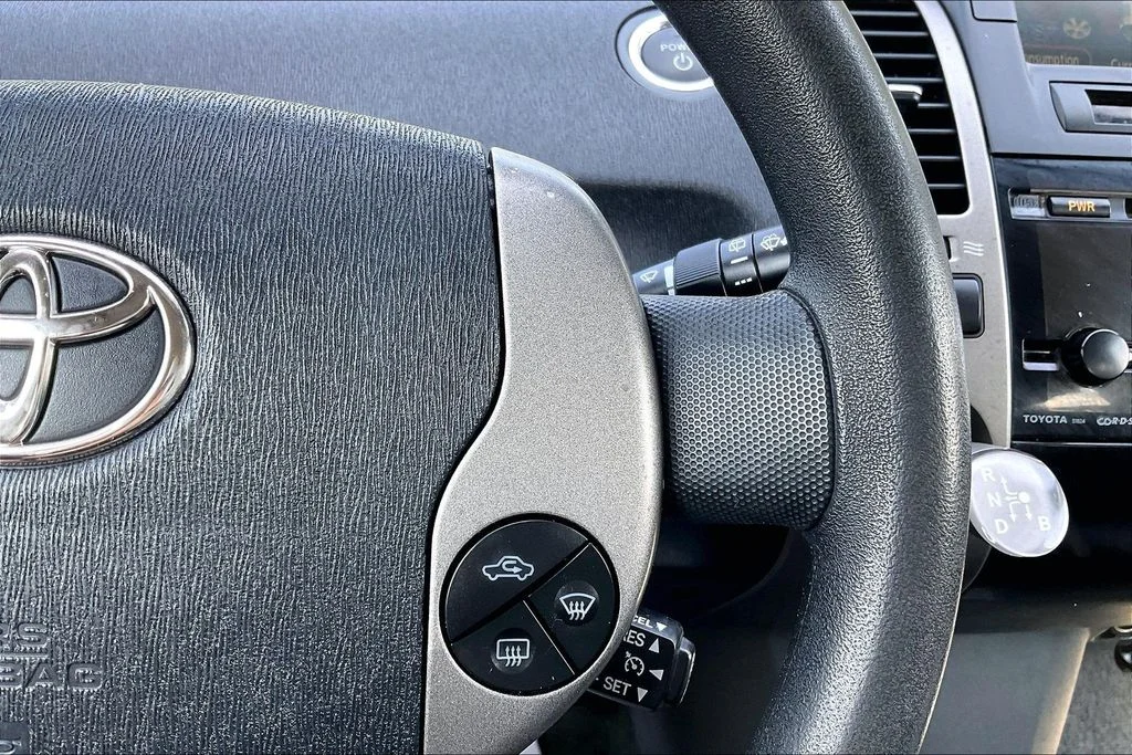 Used 2008 Silver Toyota Base image 19