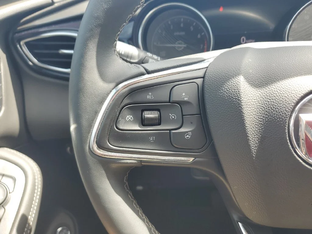 Used 2023 EBONY TWILIGHT METALLIC Buick Essence image 20