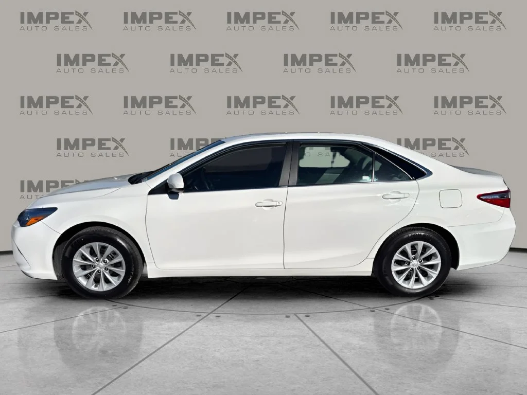 Used 2015 White Toyota LE image 2