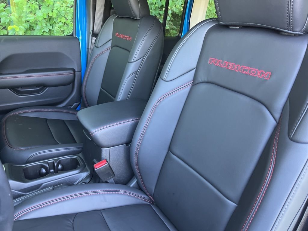 New 2026 Hydro Blue Pearl-Coat Exterior Paint Jeep Rubicon X image 4