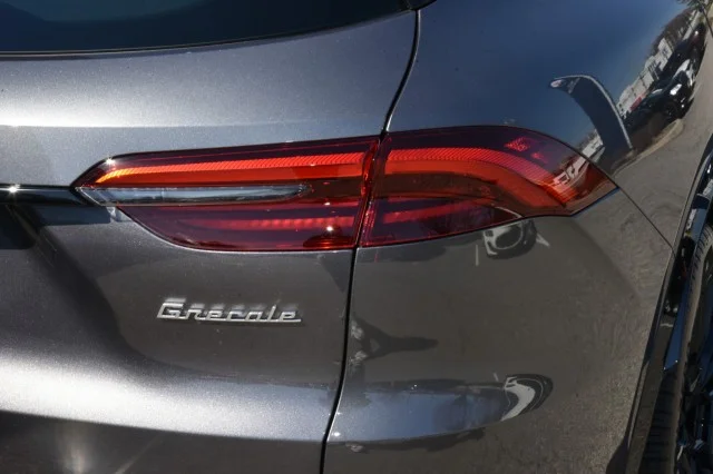 New 2025 Grigio Lava Metallic Maserati Modena image 16