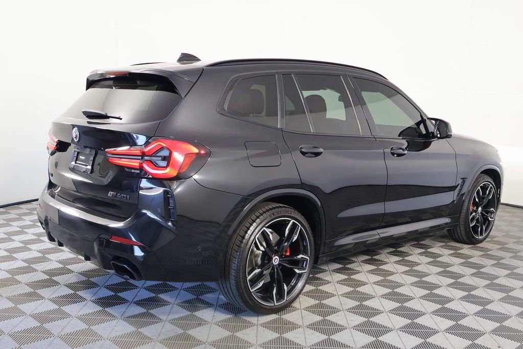 Used 2023 Black Sapphire Metallic BMW M40i image 4