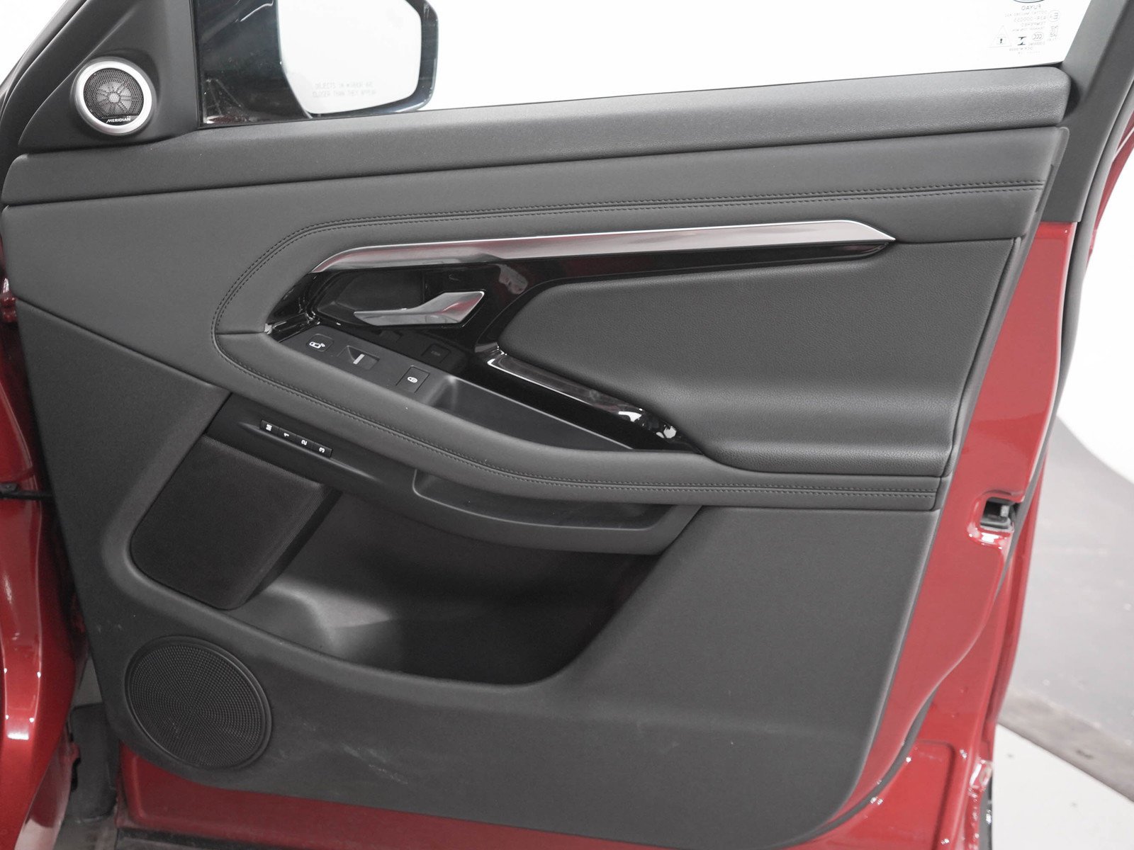 Used 2020 Firenze Red Metallic Land Rover R-Dynamic SE image 12