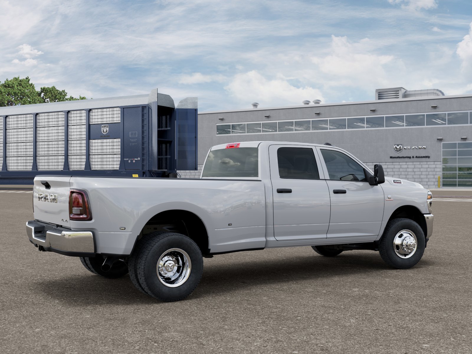 New 2026 Bright White Clear-Coat Exterior Paint RAM TRADESMAN image 2