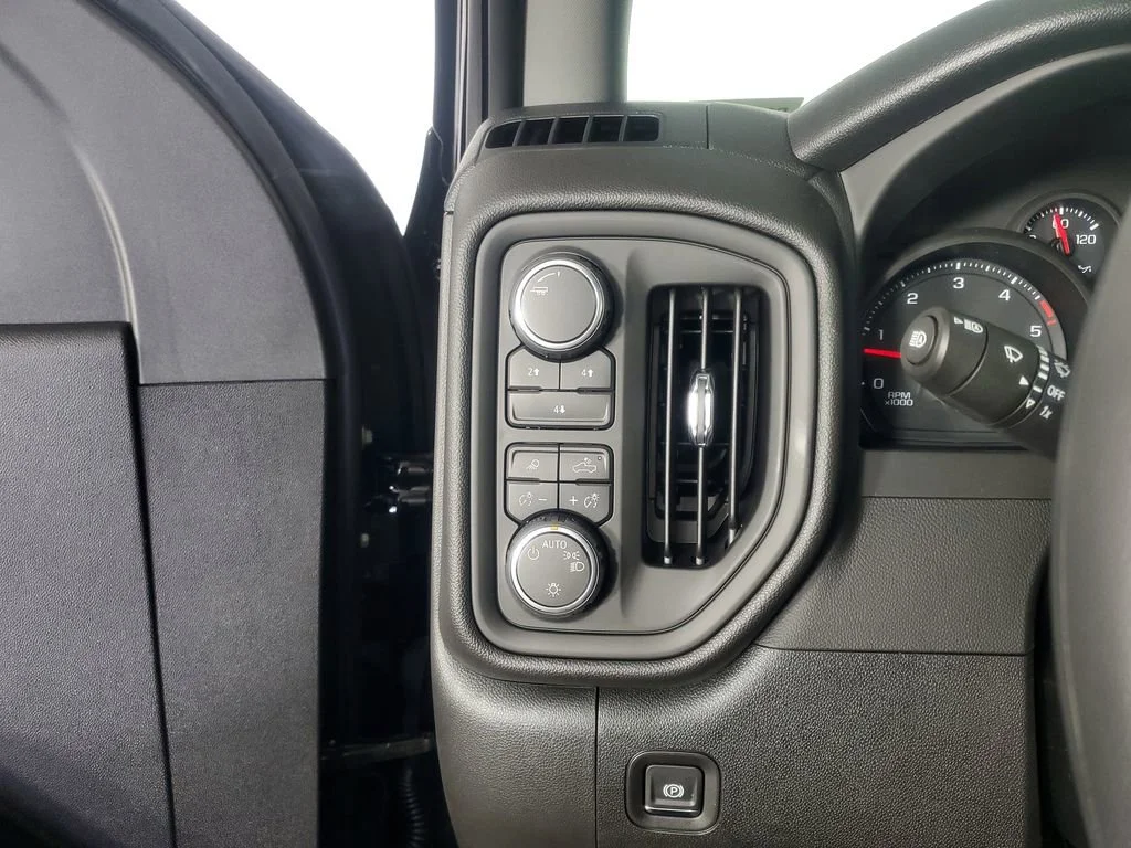 2026 Chevrolet Silverado 2500 HD Custom - Photo 27