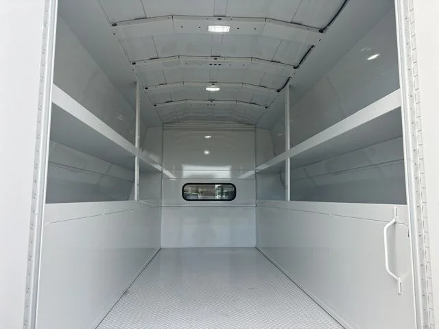 New 2026 Oxford White Ford XL image 8
