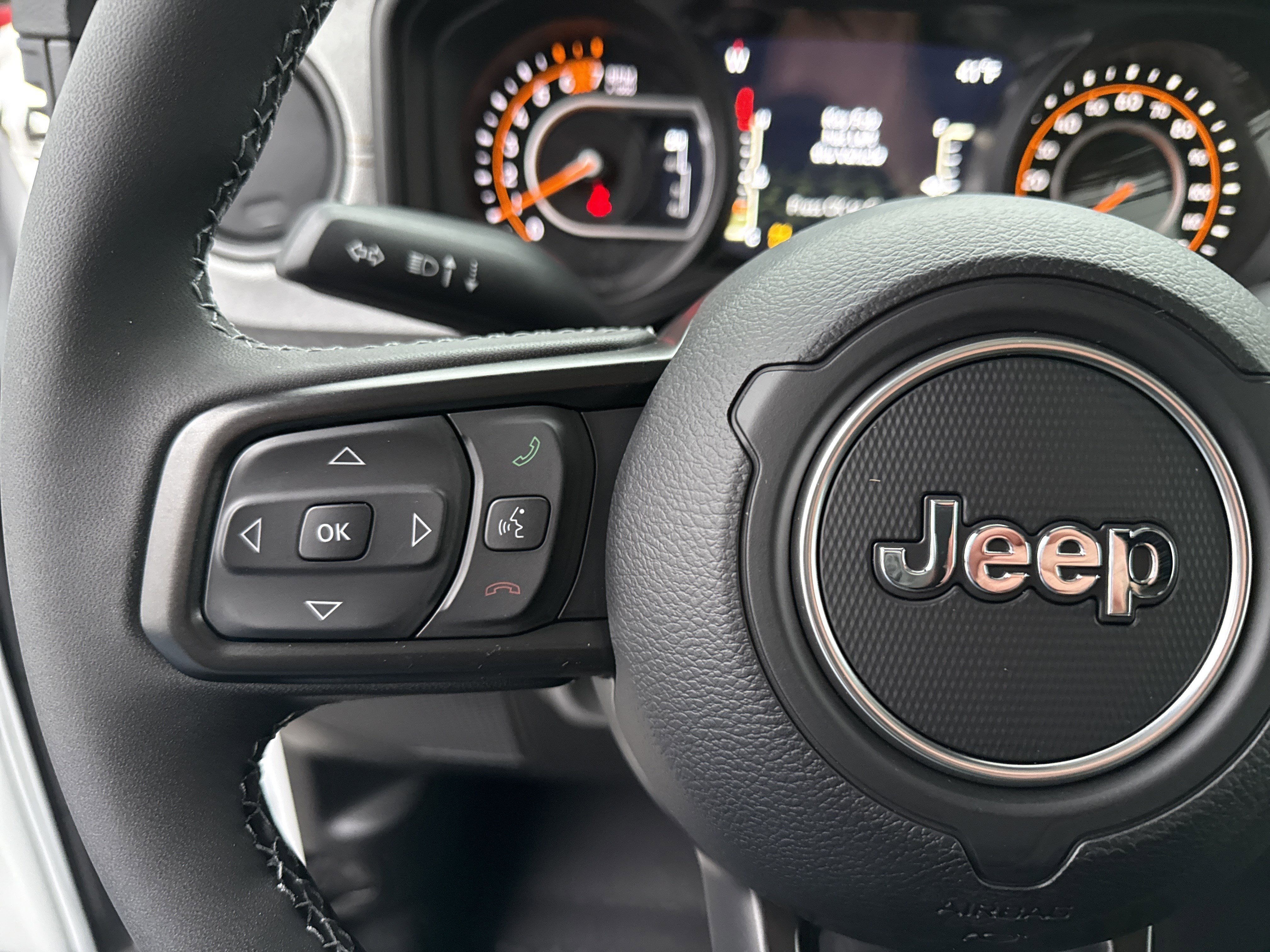 New 2026 Bright White Clearcoat Jeep Sport S image 23