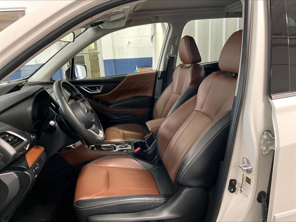 Used 2024 White Subaru Touring image 10