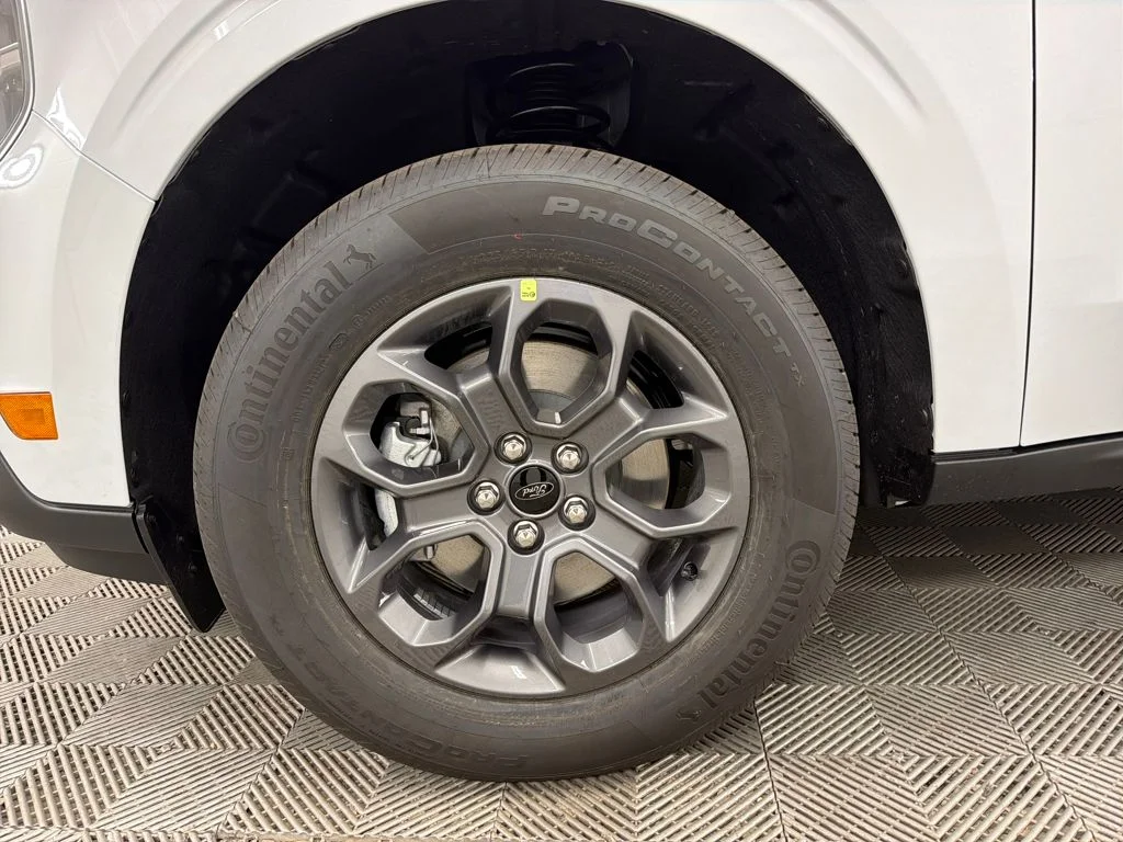 New 2026 White Ford XLT image 11