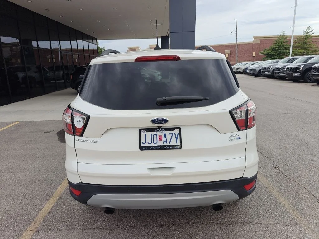 Used 2018 White Ford SEL image 5