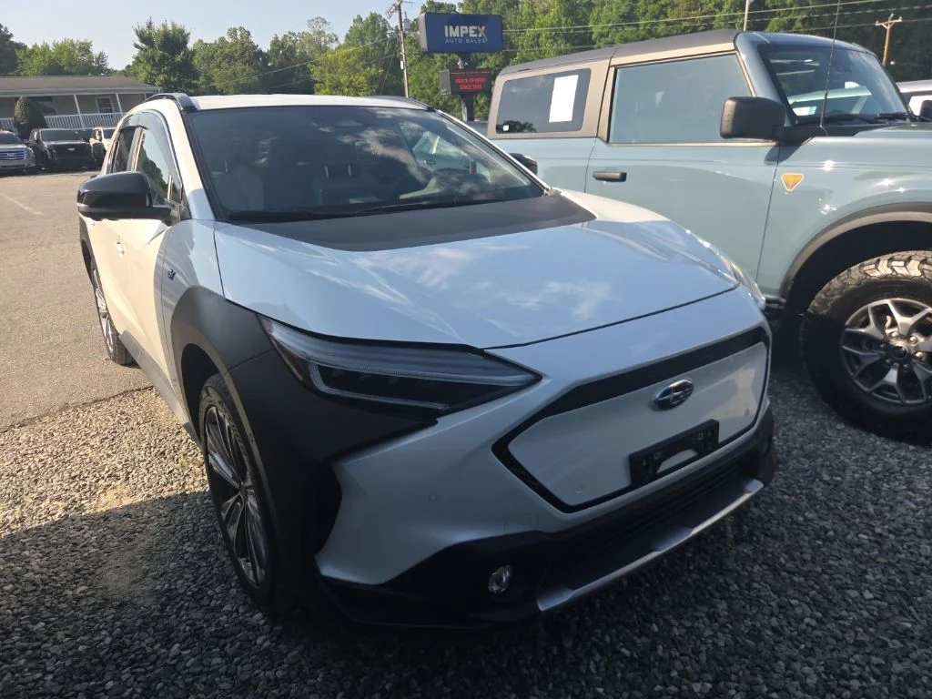 Used 2023 White Subaru Limited image 2