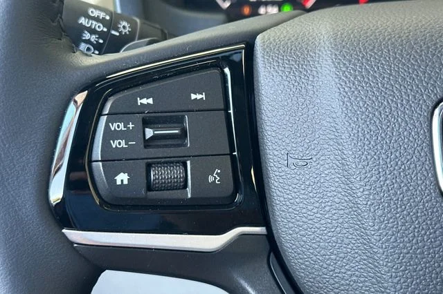Used 2026  Honda EX-L image 28