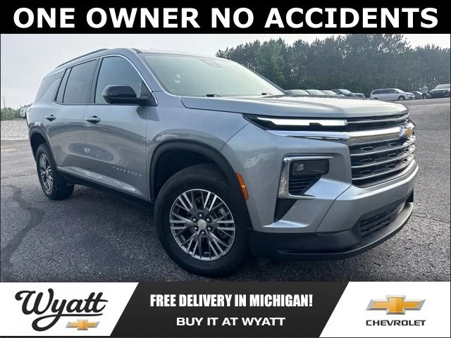 2024 Chevrolet Traverse LT