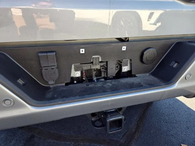 Used 2025 Sterling Metallic GMC Denali image 20
