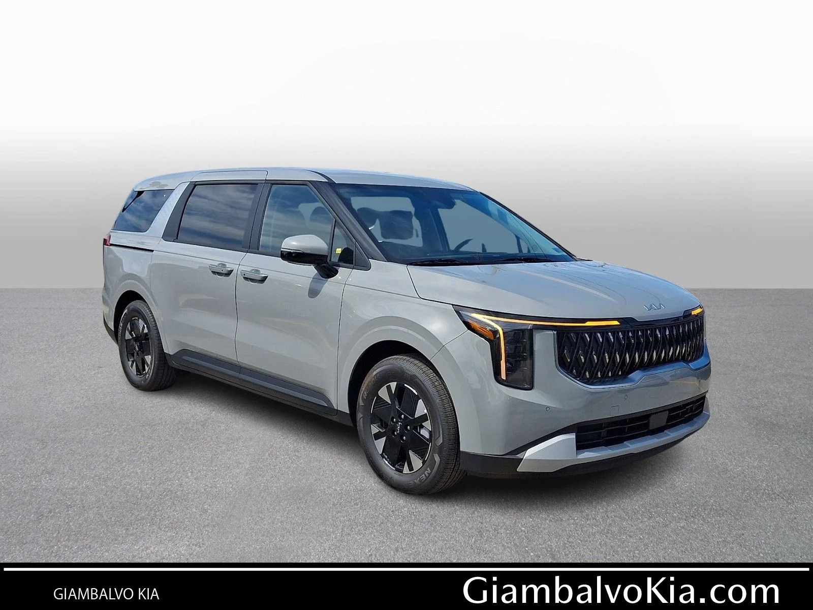 New 2027 White Kia LXS image 1