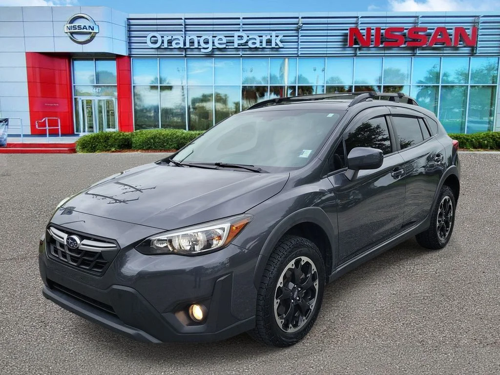 Used 2023 Gray Metallic Subaru Premium image 4