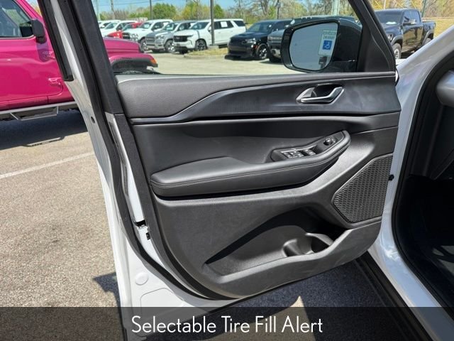 2025 Jeep Grand Cherokee L Altitude - Photo 16