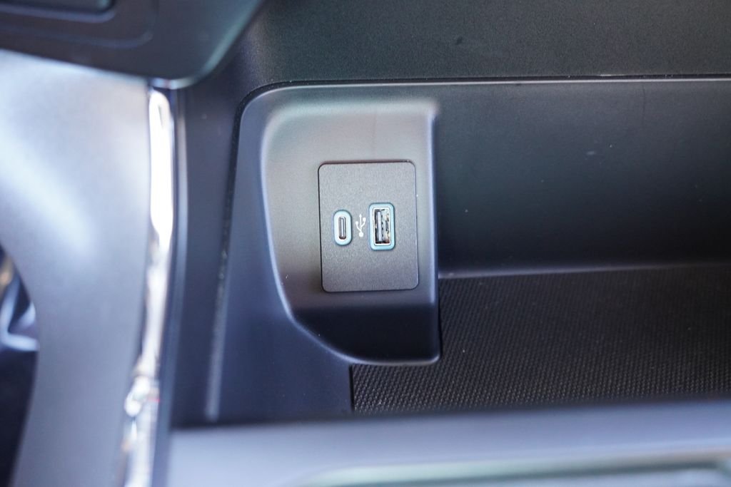 Used 2023 Gray Ford XLT image 29