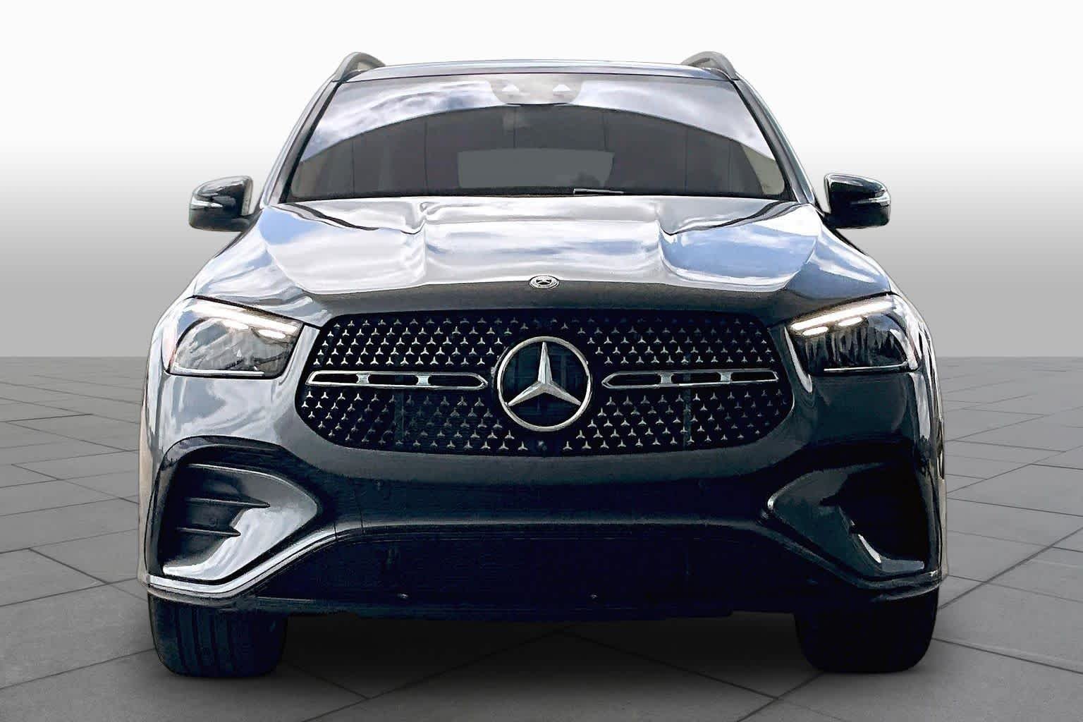 Used 2026 Selenite Grey Metallic Mercedes-Benz GLE 450 image 3
