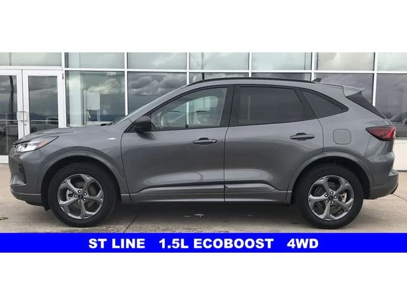 Certified Used 2024 CARBONIZED GRAY METALLIC Ford ST-Line image 5