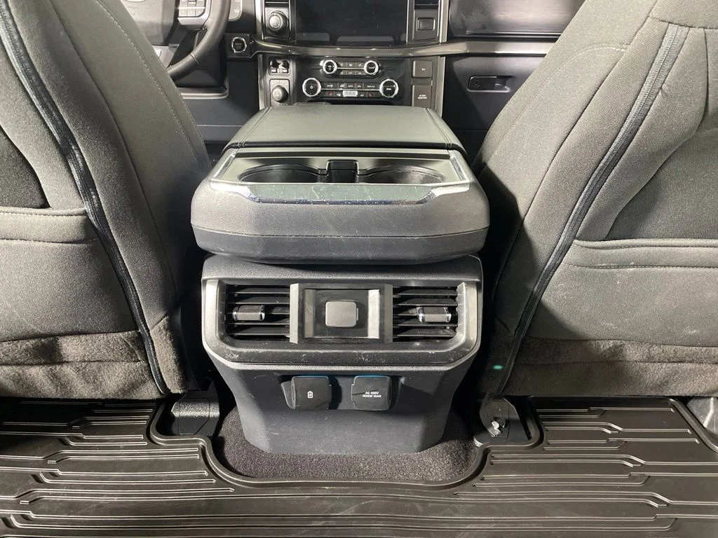 Used 2023 White Ford XLT image 21
