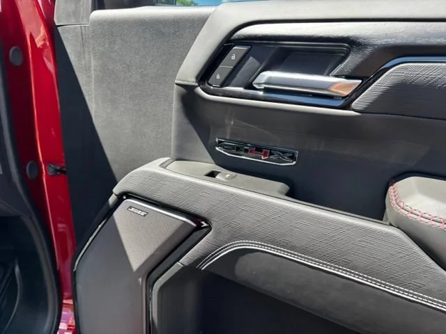 2026 GMC Sierra 1500 AT4X - Photo 23