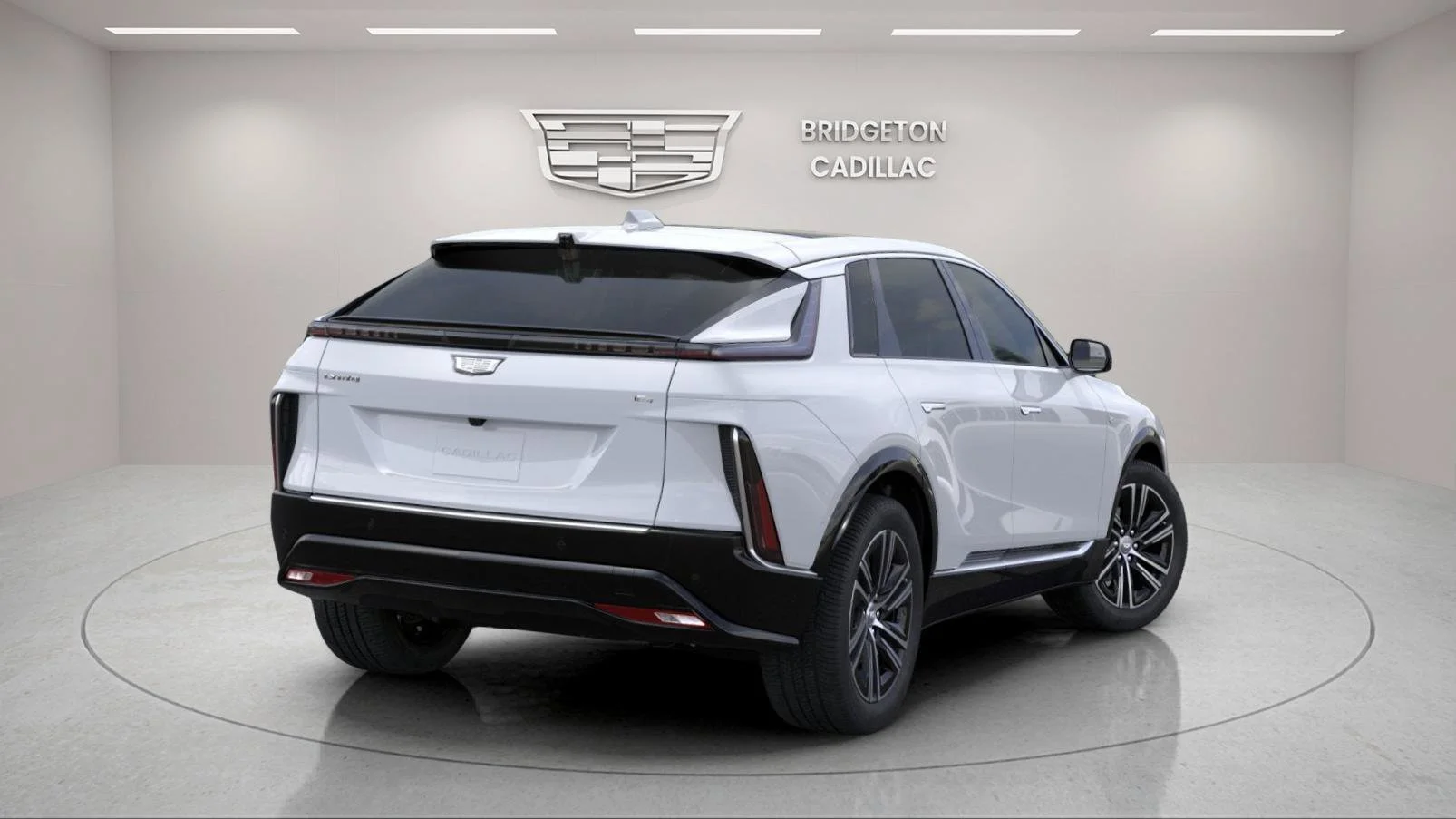 New 2027 Vibrant White Tricoat Cadillac Luxury image 5