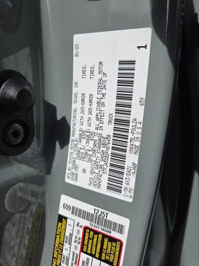 Used 2023 Lunar Rock Toyota Limited image 34