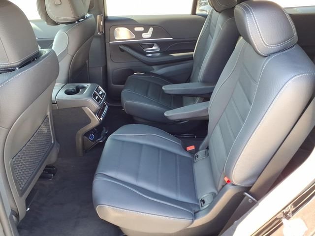 New 2026 Black Mercedes-Benz GLS 580 image 17