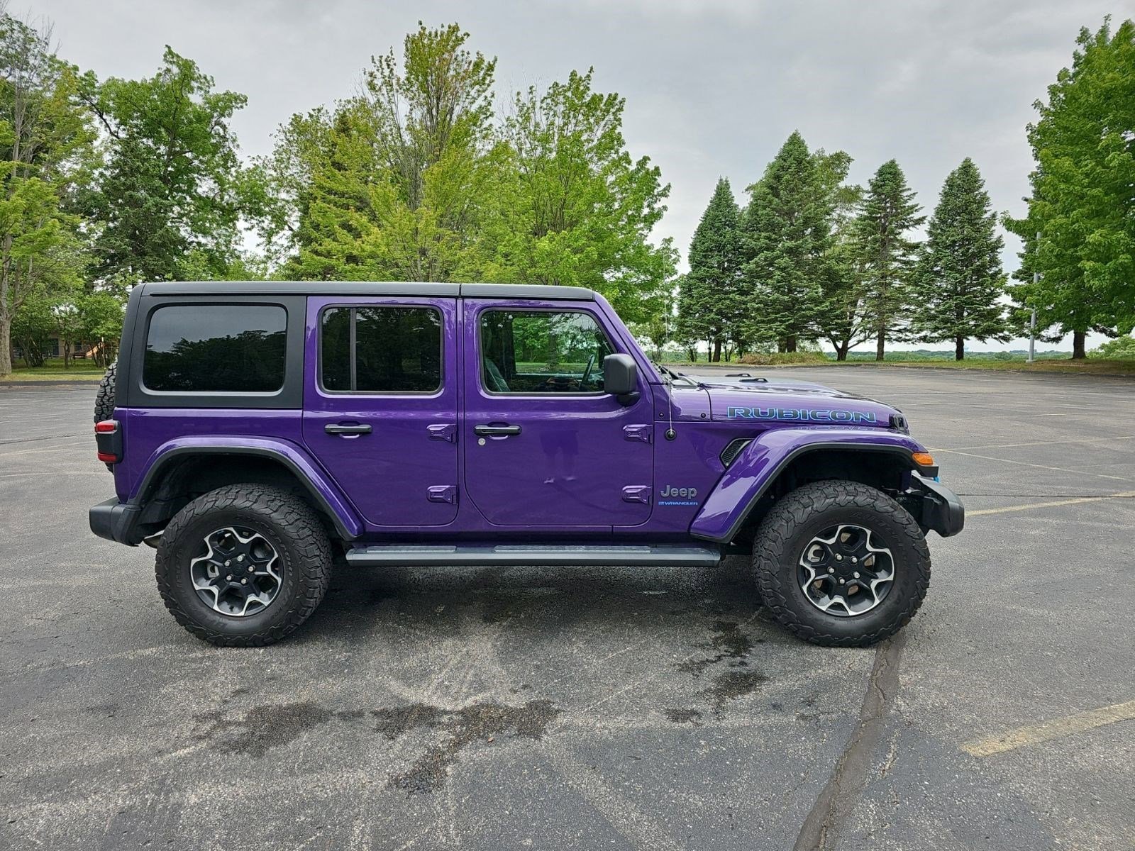 Certified Used 2023 Limited Edition Reign Jeep Rubicon image 6