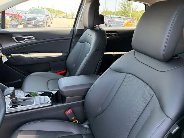 New 2026 Black Kia EX image 20