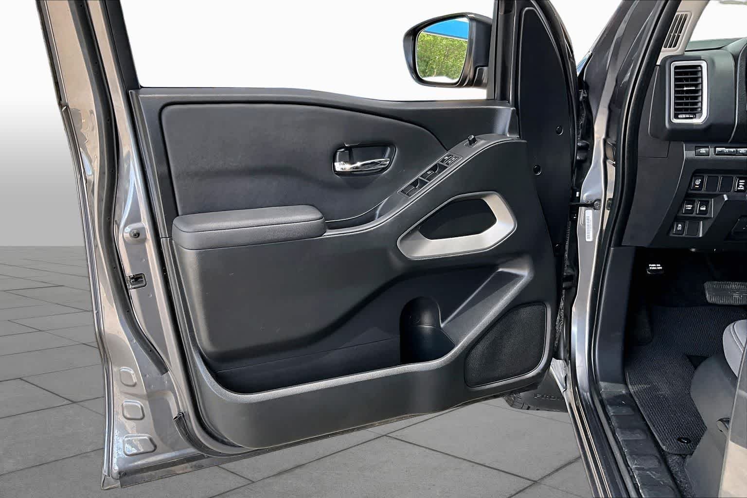 Used 2024 Gun Metallic Nissan SV image 22