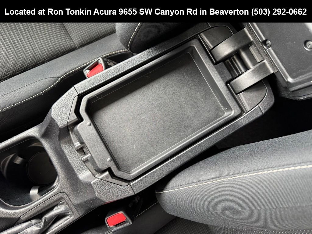 Used 2016 Silver Sky Metallic Toyota XLE image 27