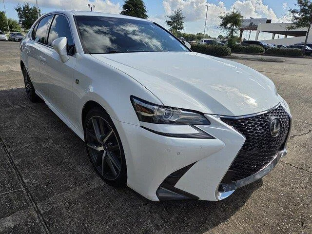 Used 2016 Ultra White Lexus F Sport image 6