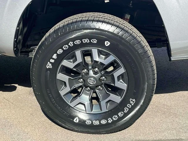 Used 2016 Silver Sky Metallic Toyota TRD Off-Road image 11