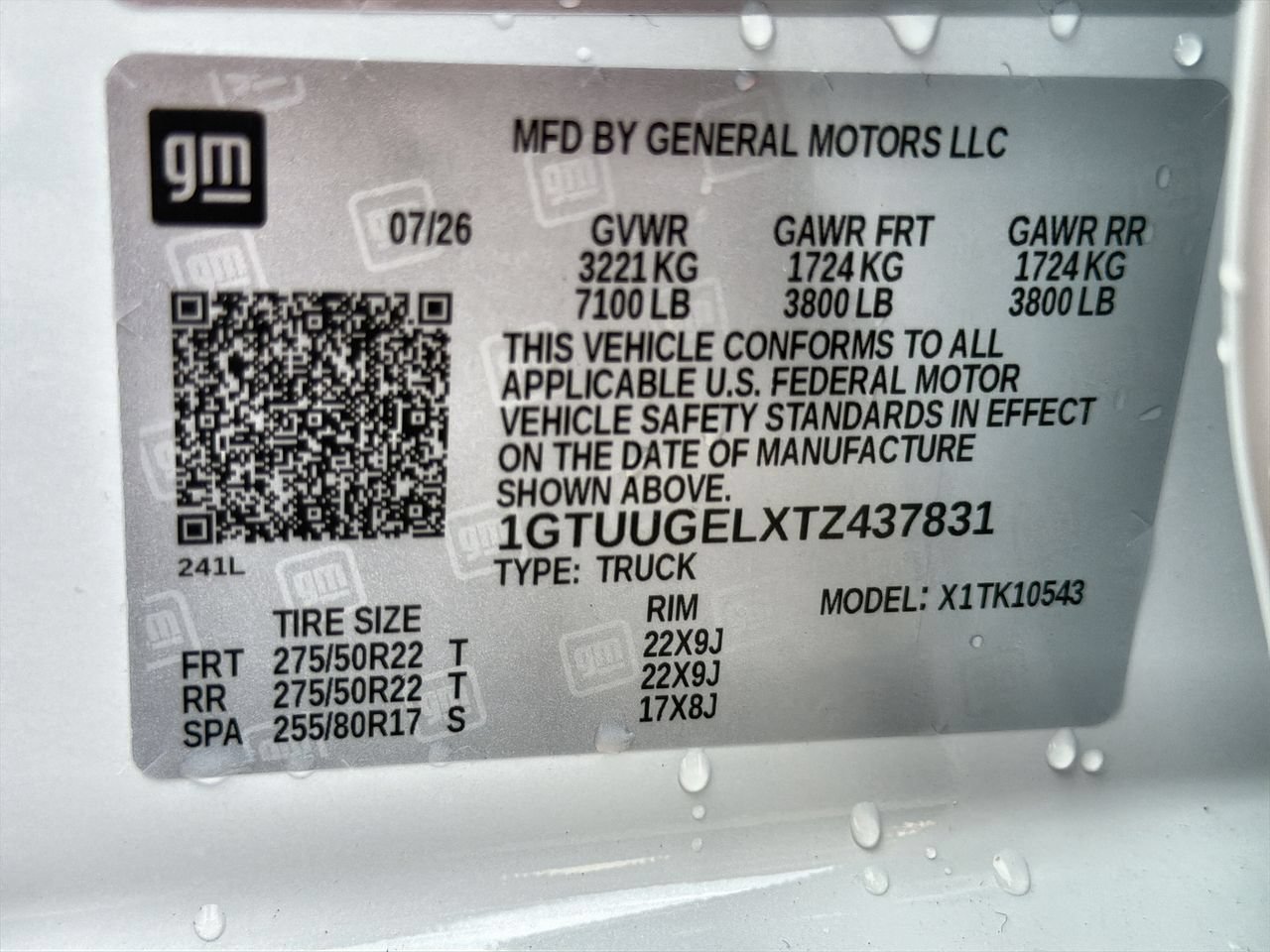 New 2026 Glacier White Tricoat GMC Denali image 29