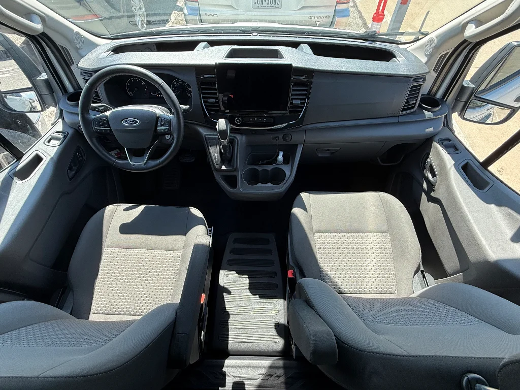 Used 2025 OXFORD WHITE Ford XLT image 12