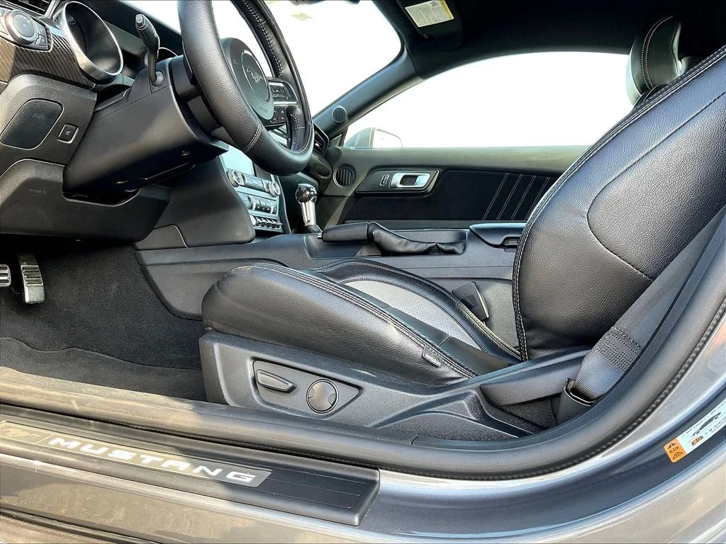 Certified Used 2021 Carbonized Gray Metallic Ford GT Premium image 38