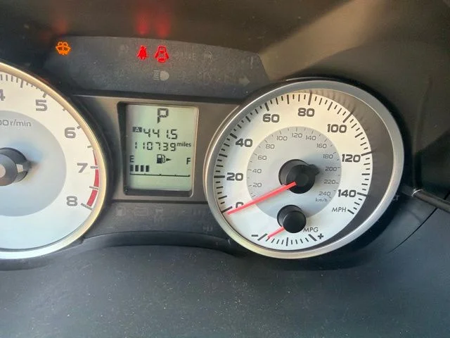 Used 2014 Blue Subaru 2.0i image 14