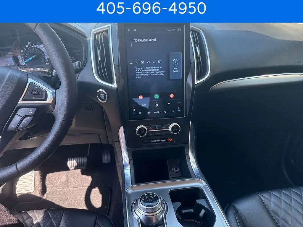 Pre-Owned 2024 Ford Edge Titanium