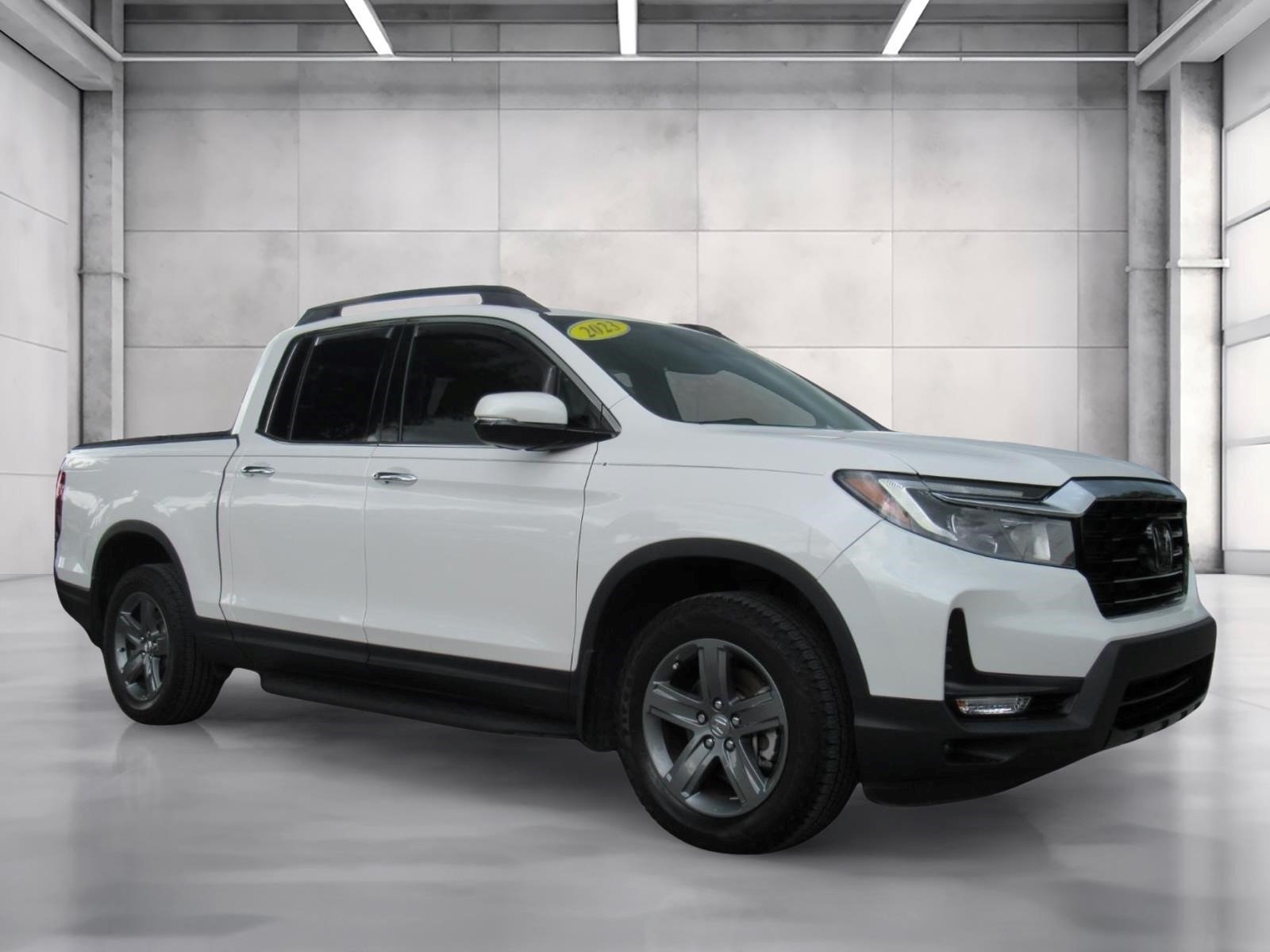 2023 Honda Ridgeline RTL-E AWD's photo